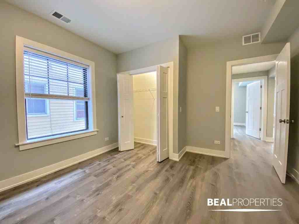 1147 Maple Ave #2 - Photo 5 of 8