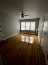 3117 W Foster Ave - Photo 1 of 1