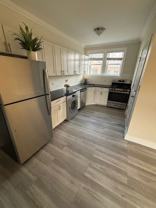 3817 N Greenview Ave - Photo 1 of 1