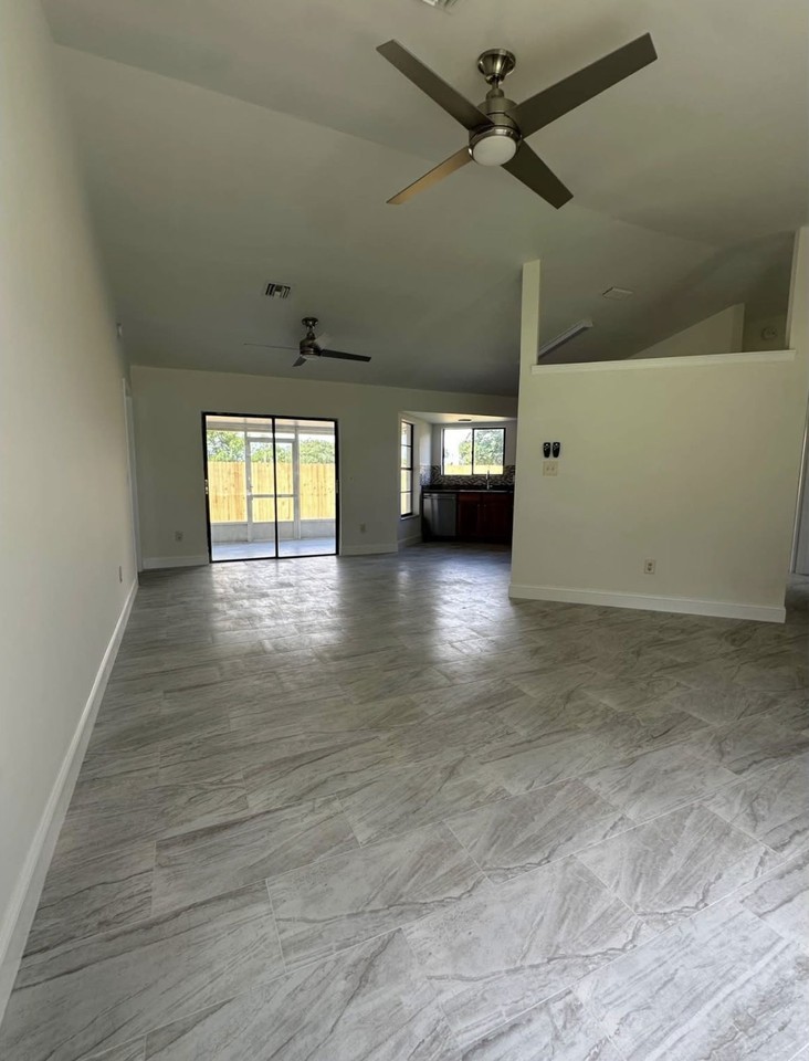 1275 Mc Dermott Ln - Photo 5 of 8