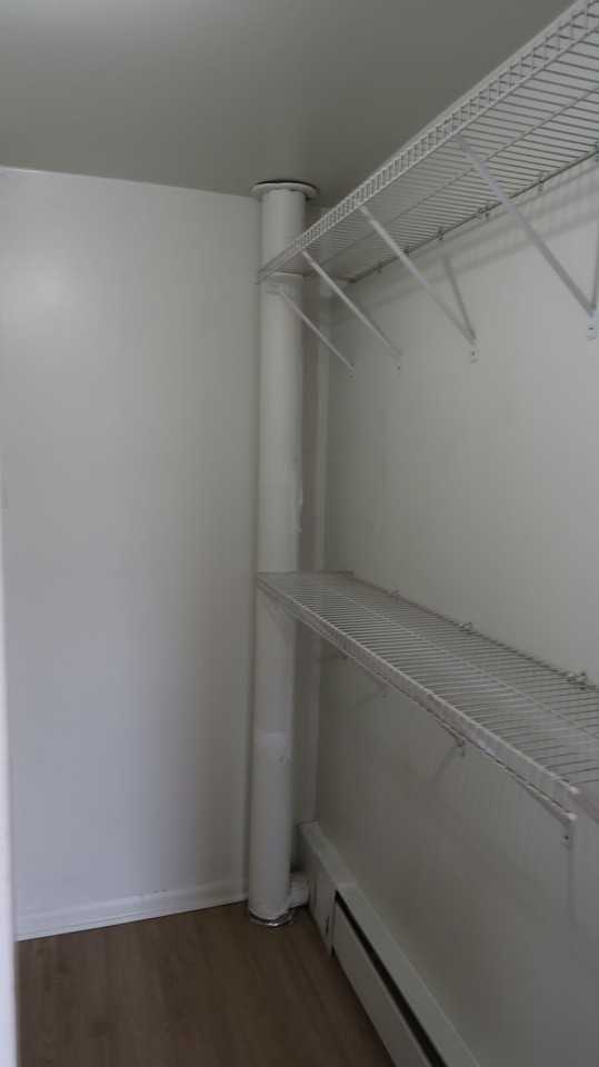 55 W Chestnut St #2402 - Photo 7 of 8