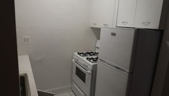 1209 W Sherwin Ave #207 - Photo 1 of 1