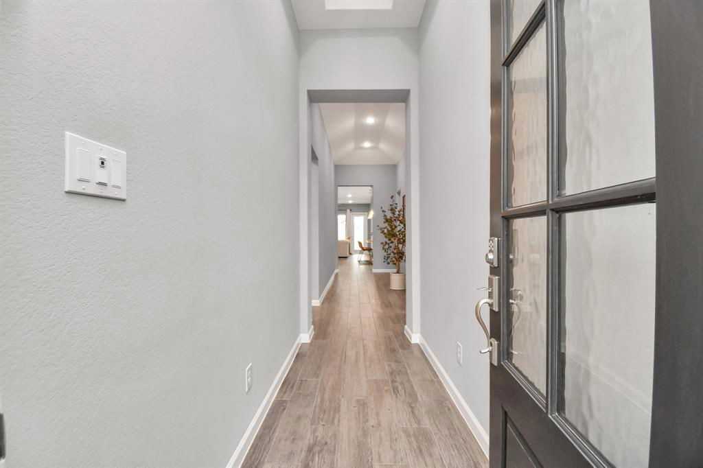 Morrison Dr - Photo 2 of 8