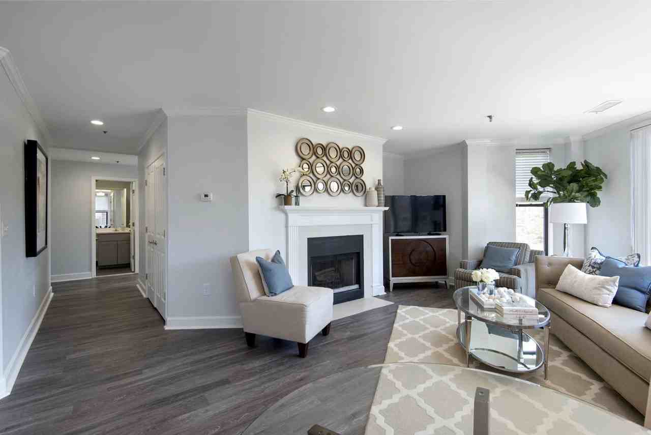 30 Garrison St #808 - Photo 3 of 8