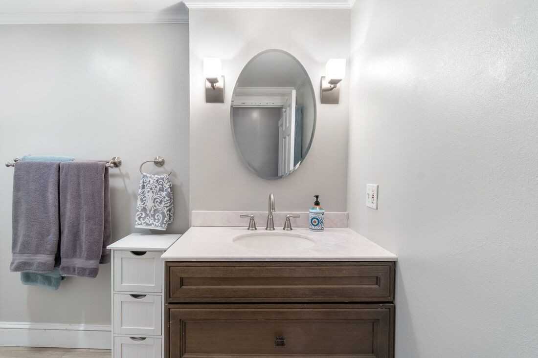 296 W 3rd St #2 - Photo 7 of 8