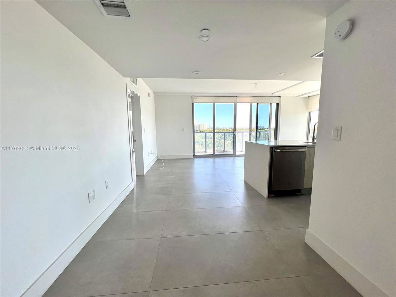 13800 Highland Dr #601 - Photo 3 of 8