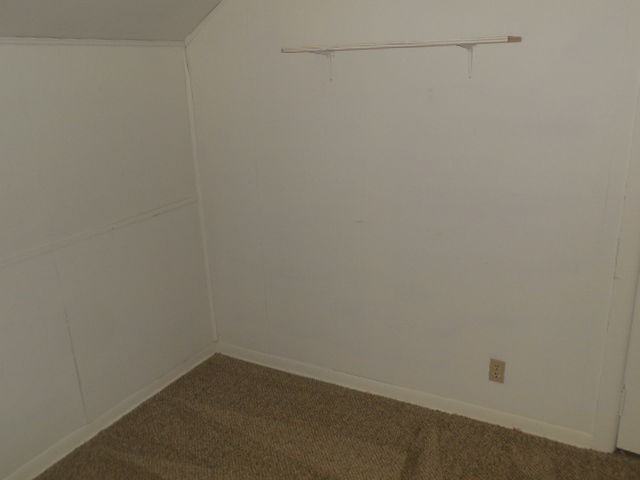 809 W 6th St #F - Photo 5 of 8