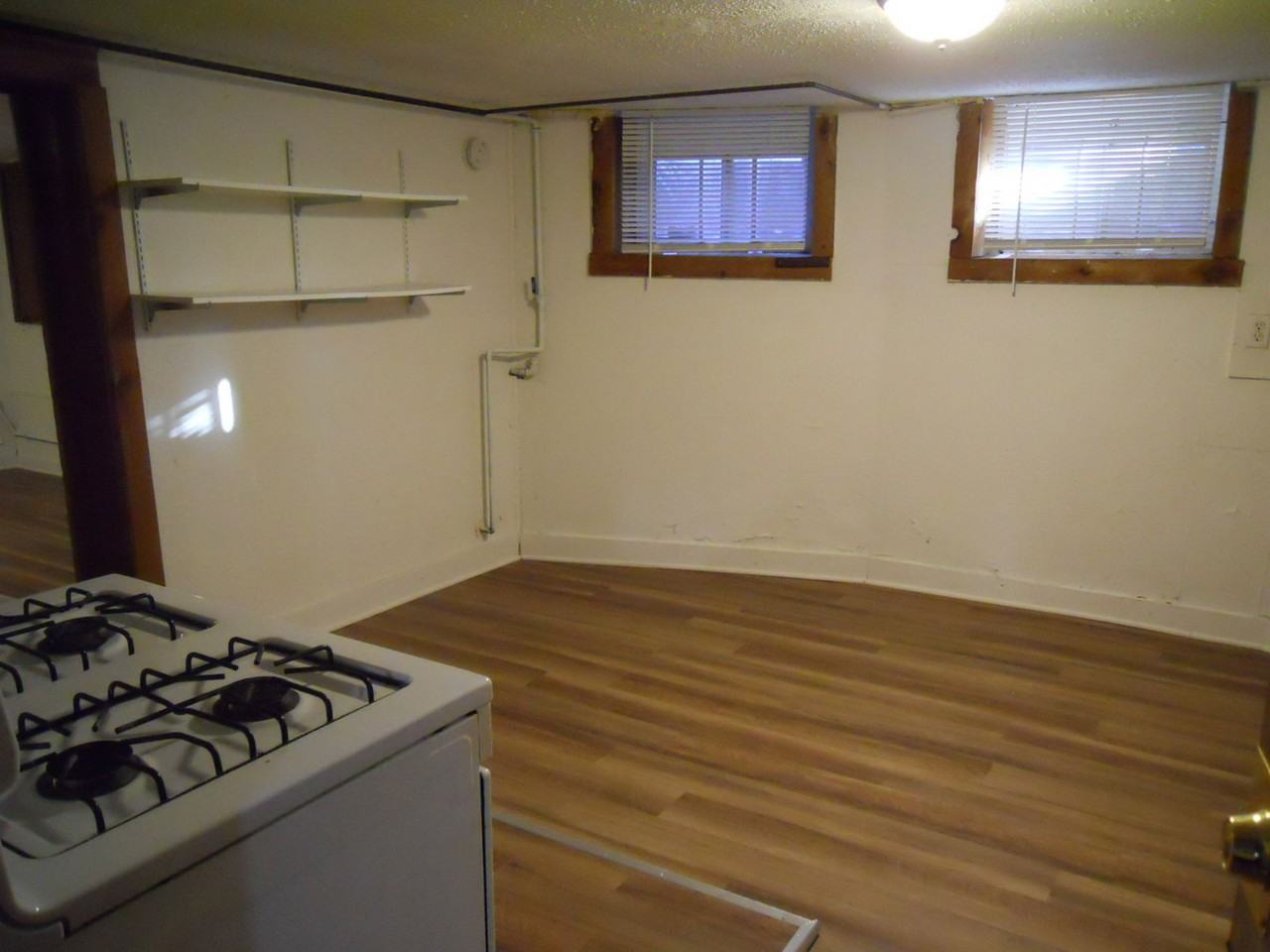 1037 Tennessee St #4 - Photo 2 of 7