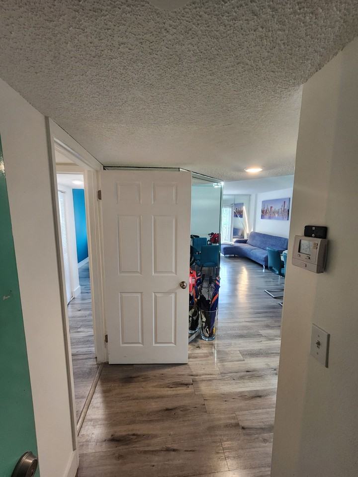 6801 Harding Ave - Photo 4 of 8