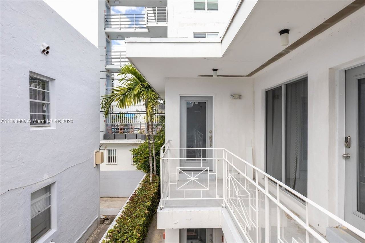 1551 Pennsylvania Ave - Photo 5 of 5