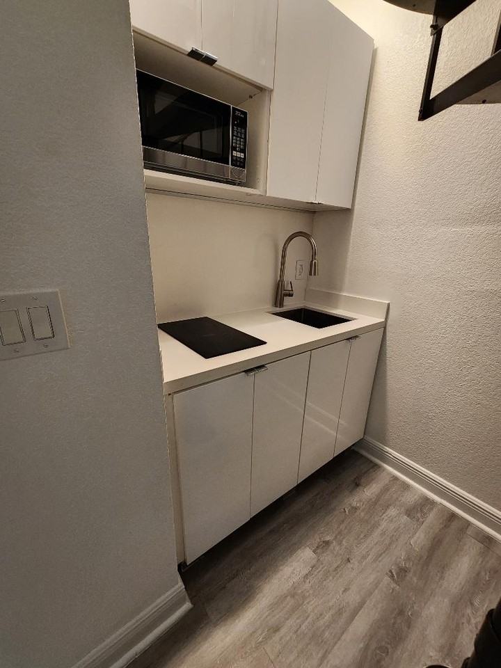 7313 Carlyle Ave - Photo 5 of 8