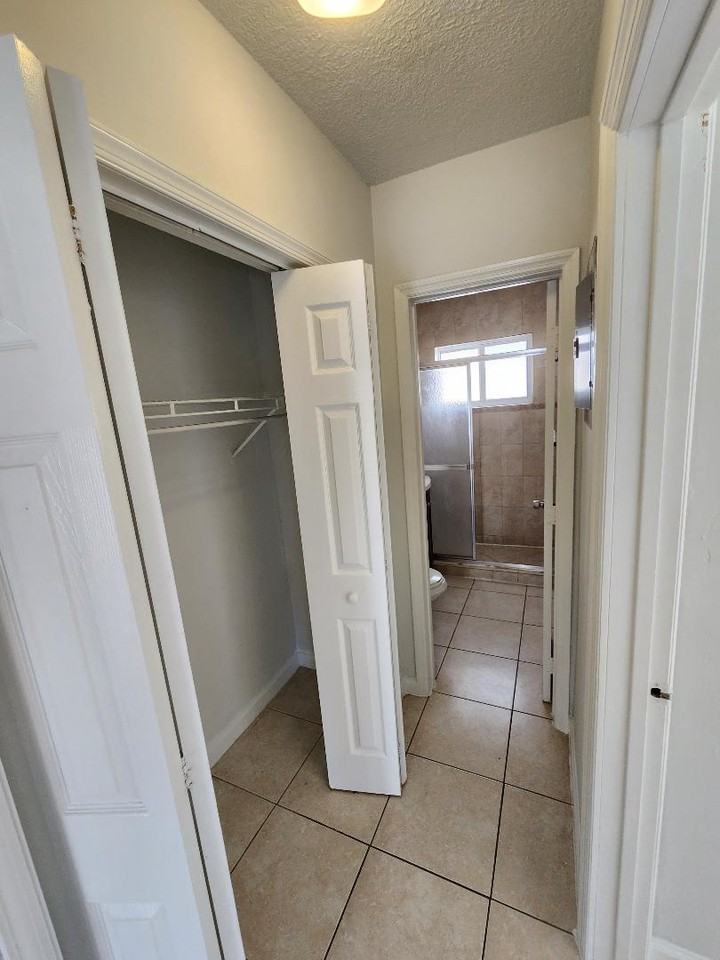 7311 Byron Ave - Photo 7 of 8