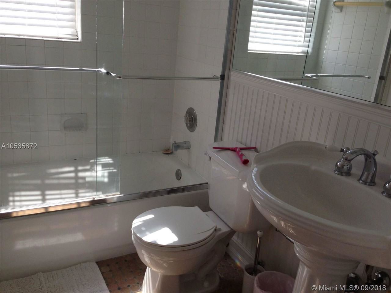 1255 Pennsylvania Ave - Photo 3 of 7