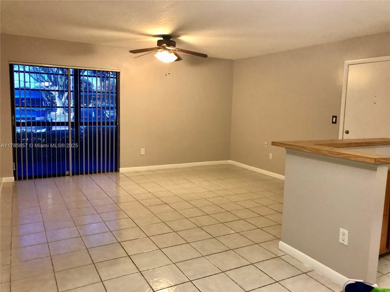 9753 W Mcnab Rd #112 - Photo 2 of 8