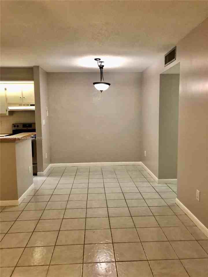 9753 W Mcnab Rd #112 - Photo 3 of 8