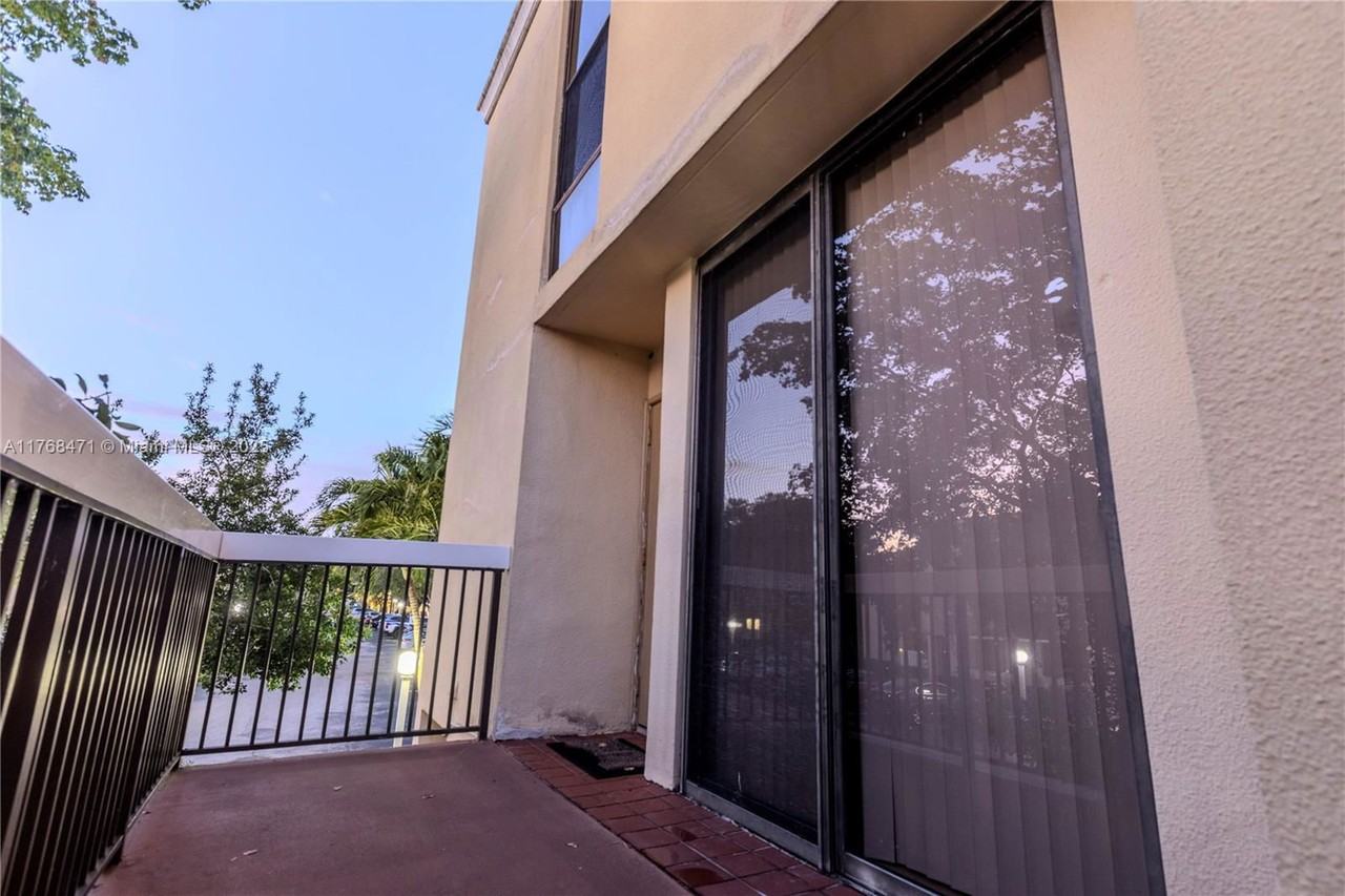2930 Sw 87th Ter #1808