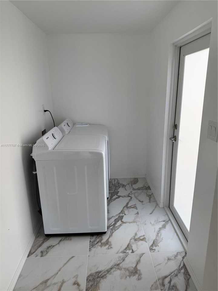 3525 Nw 176th Ter - Photo 3 of 8