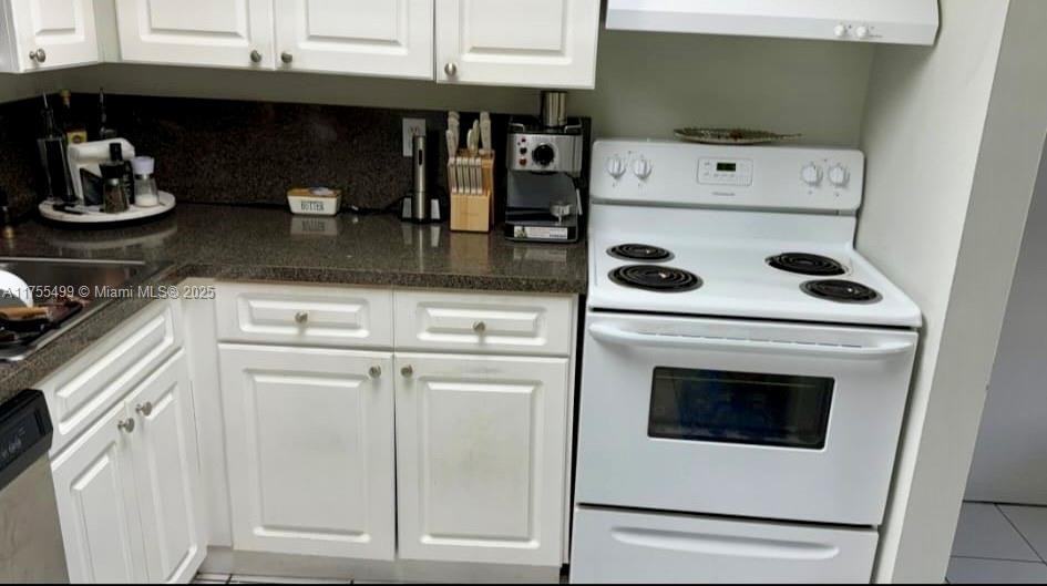 8311 Sw 142nd Ave #I205 - Photo 2 of 8