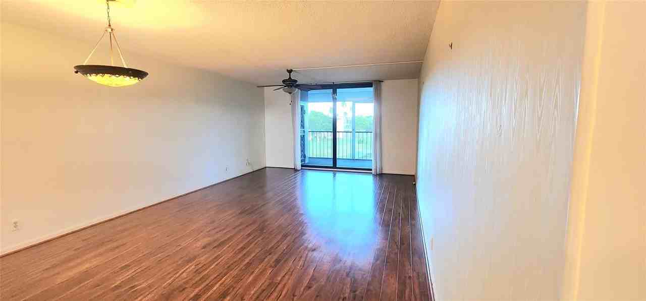 7220 Lake Circle Dr #402 - Photo 3 of 8