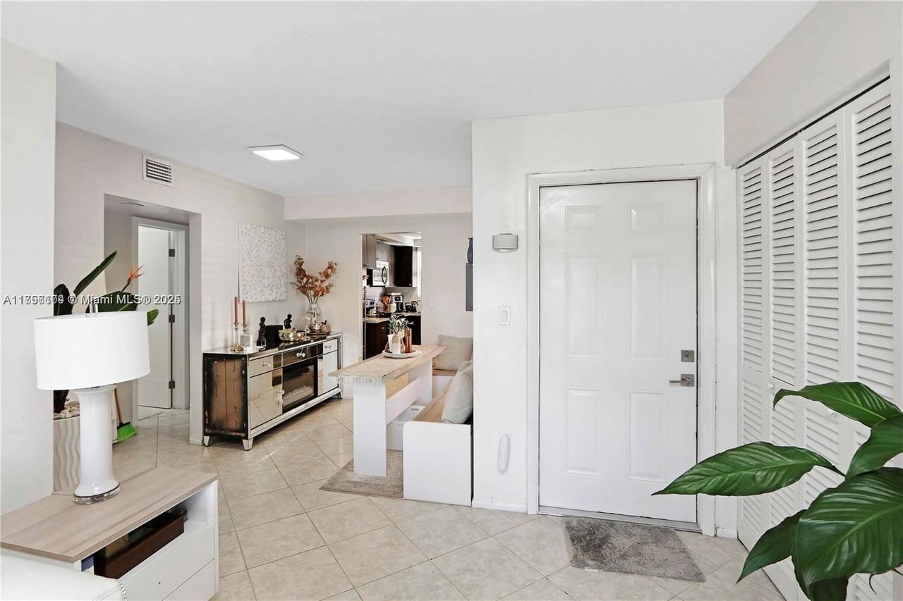 7560 Sw 82nd St #G214 - Photo 3 of 8