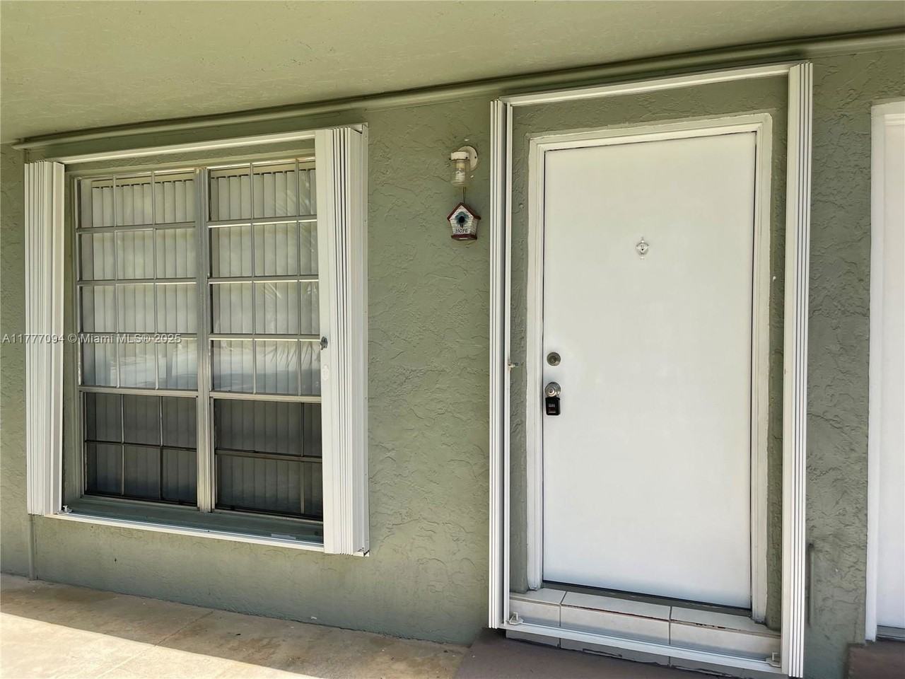 10820 N Kendall Dr #S1 - Photo 3 of 8