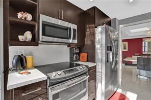 18749 Ne 31st Ave - Photo 7 of 8