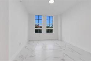 3095 Ne 185th St - Photo 5 of 8