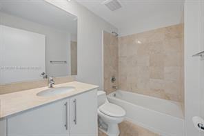 3387 Northeast 190th Street - Photo 7 of 8