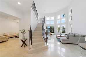 3617 Ne 208th St - Photo 6 of 8