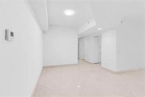 21784 Yacht Club Drive - Photo 2 of 8