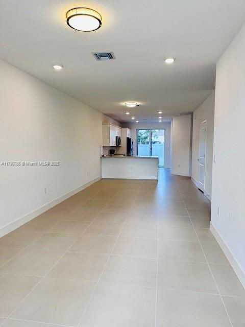 259 Sw 169th Ln - Photo 3 of 8