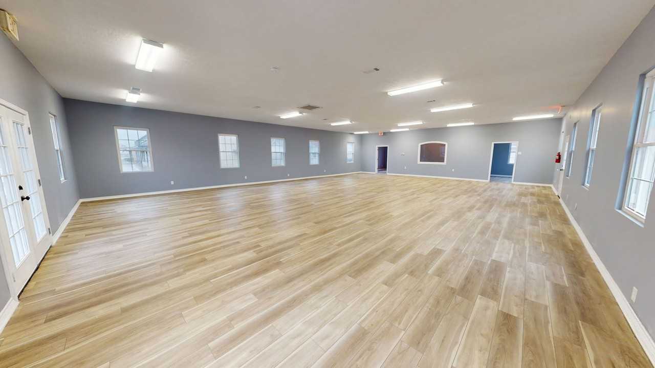 2712 Kirkman St - Photo 4 of 8