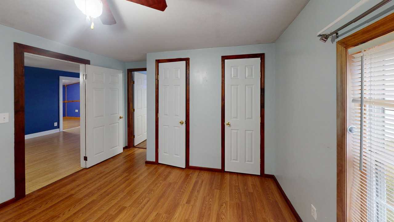 735 Falls St #1-2 - Photo 6 of 8