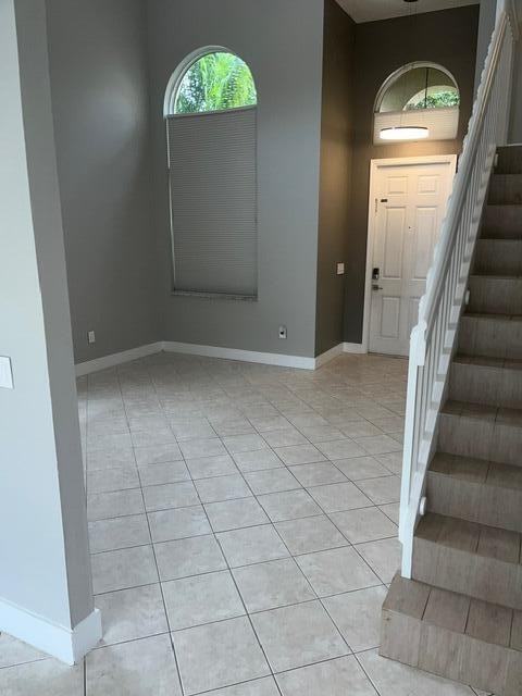 9825 Scribner Ln - Photo 4 of 6