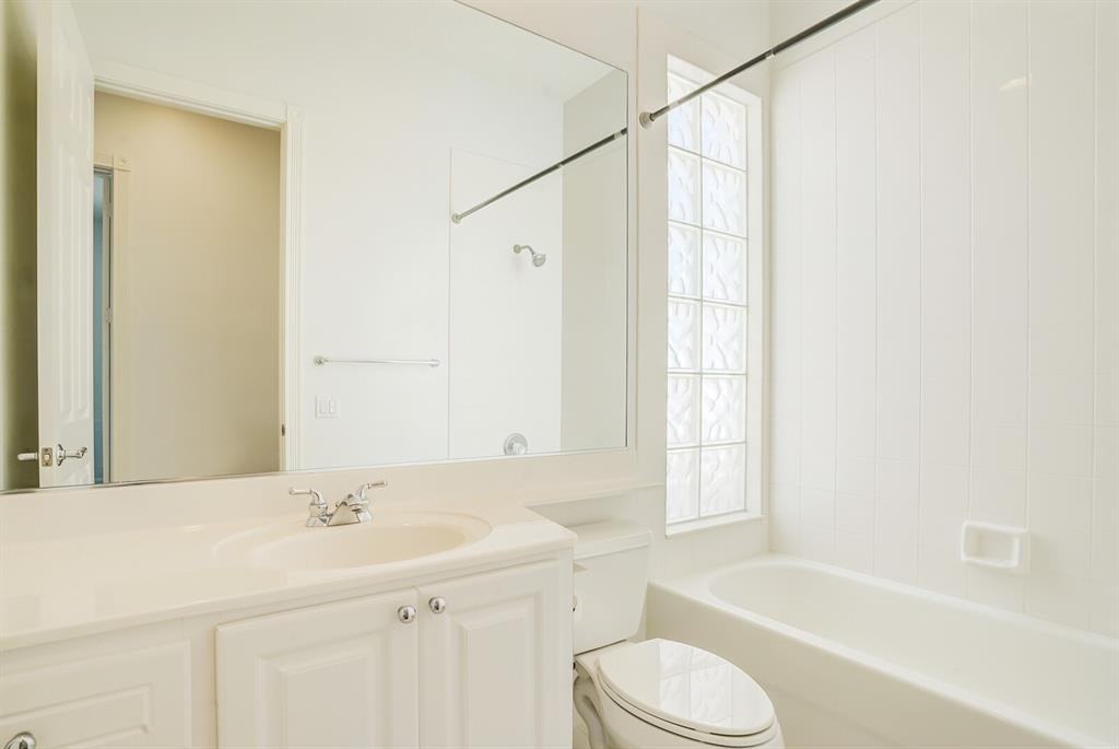 8457 Xanthus Ln - Photo 7 of 8