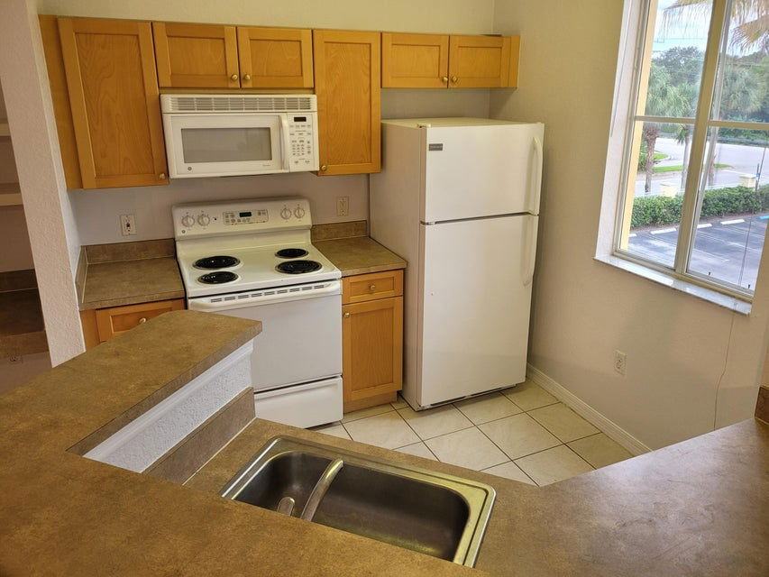 11010 Legacy Dr #301 - Photo 3 of 5