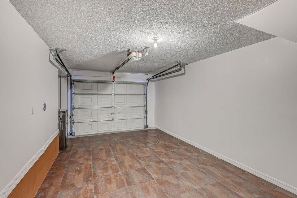 12561 Woodmill Dr - Photo 5 of 5