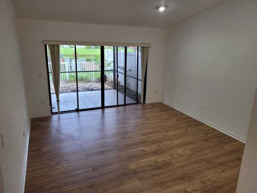 4521 Discovery Ln - Photo 4 of 5