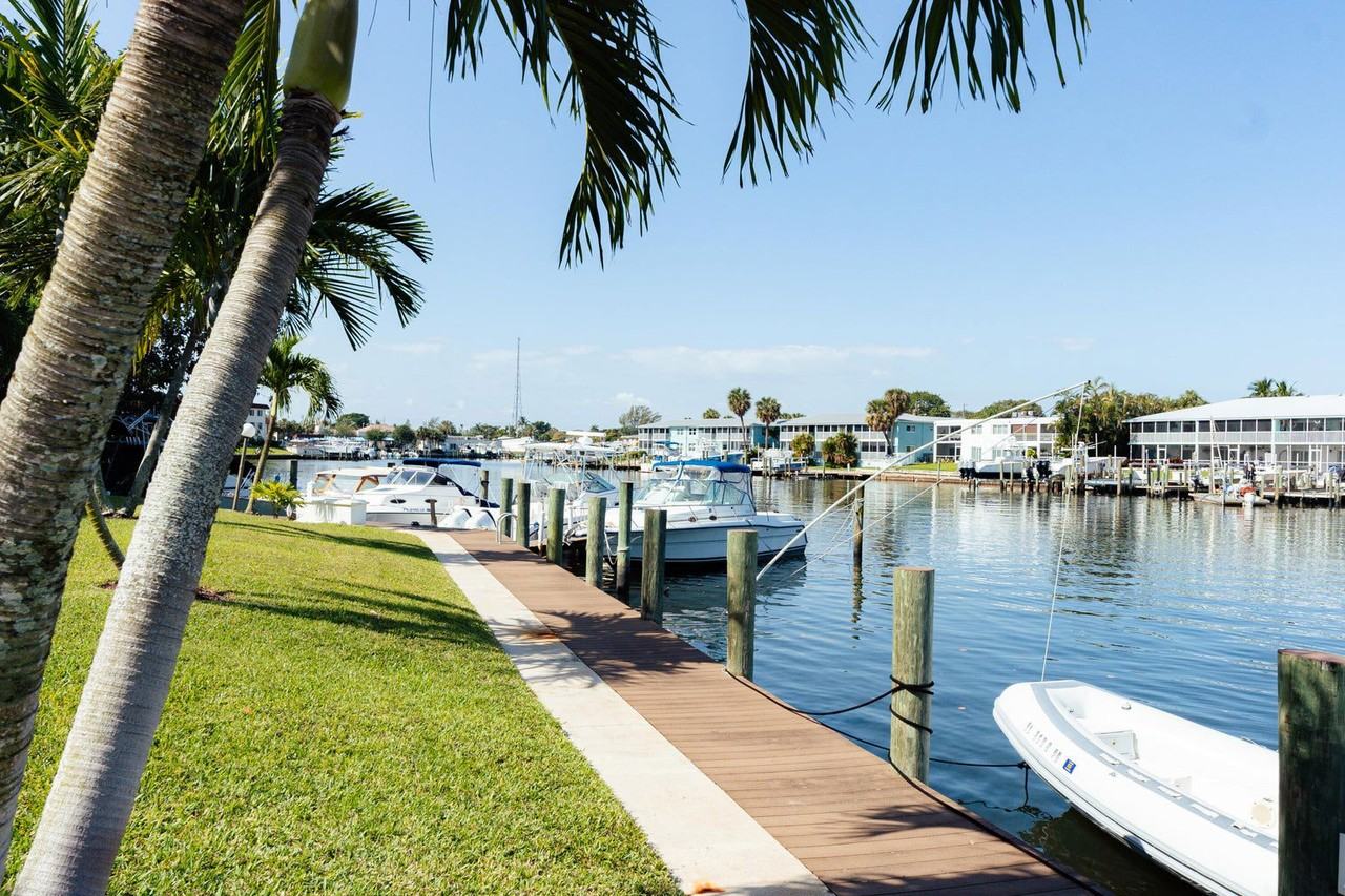 600 Southwind Cir #11 - Photo 5 of 5