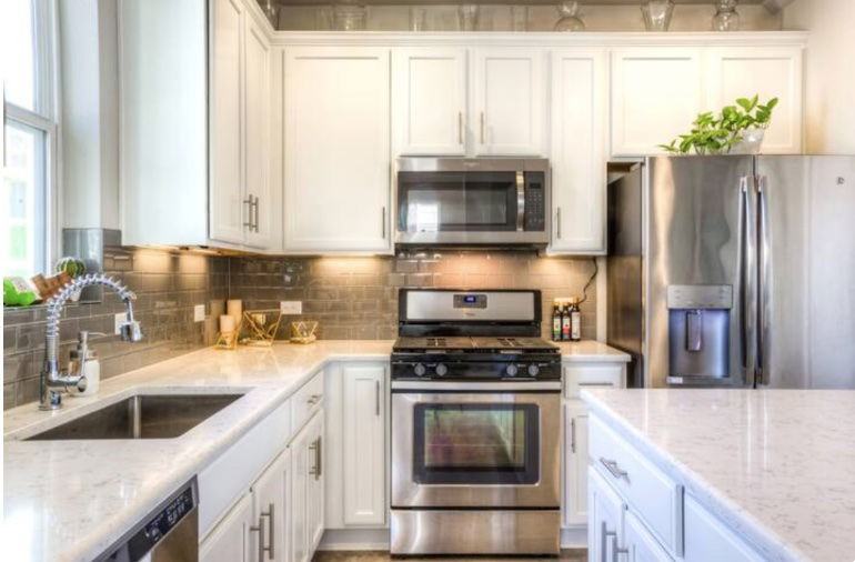 2001 Cleese Dr - Photo 2 of 8