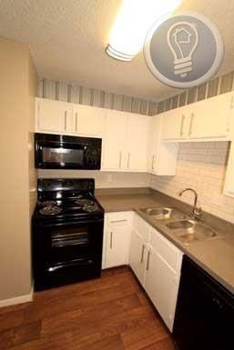 6001 Menchaca Rd - Photo 4 of 8