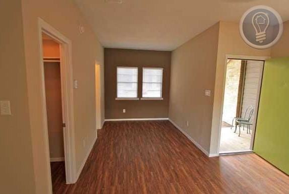 6001 Menchaca Rd - Photo 6 of 8