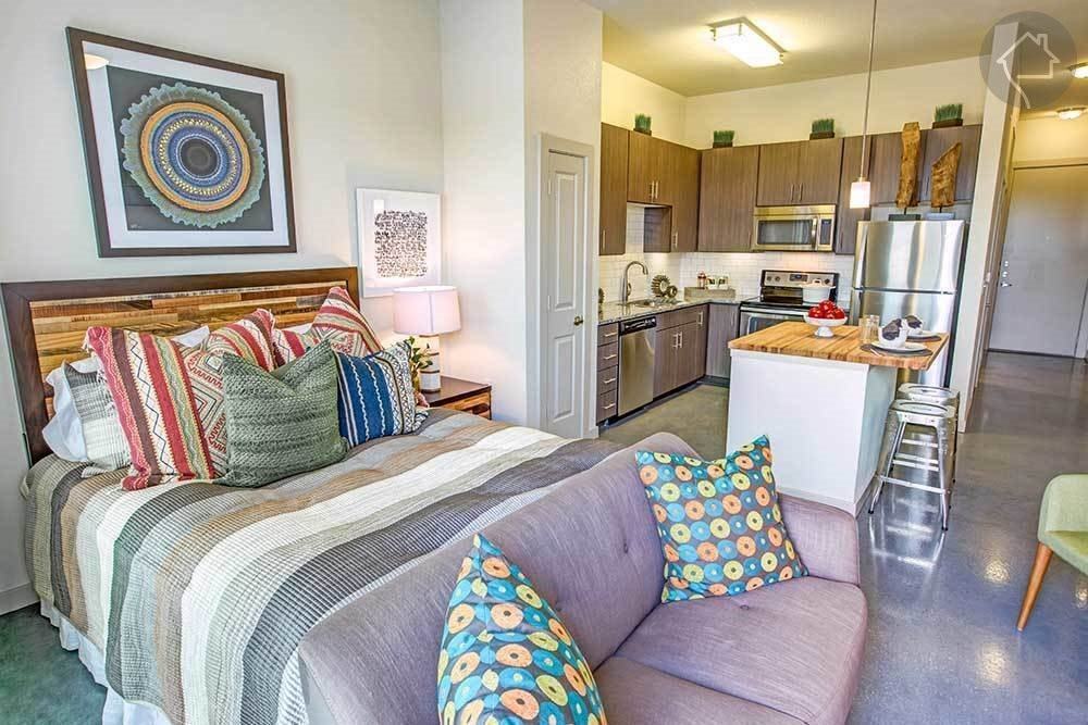 Arroyo Seco - Photo 2 of 3