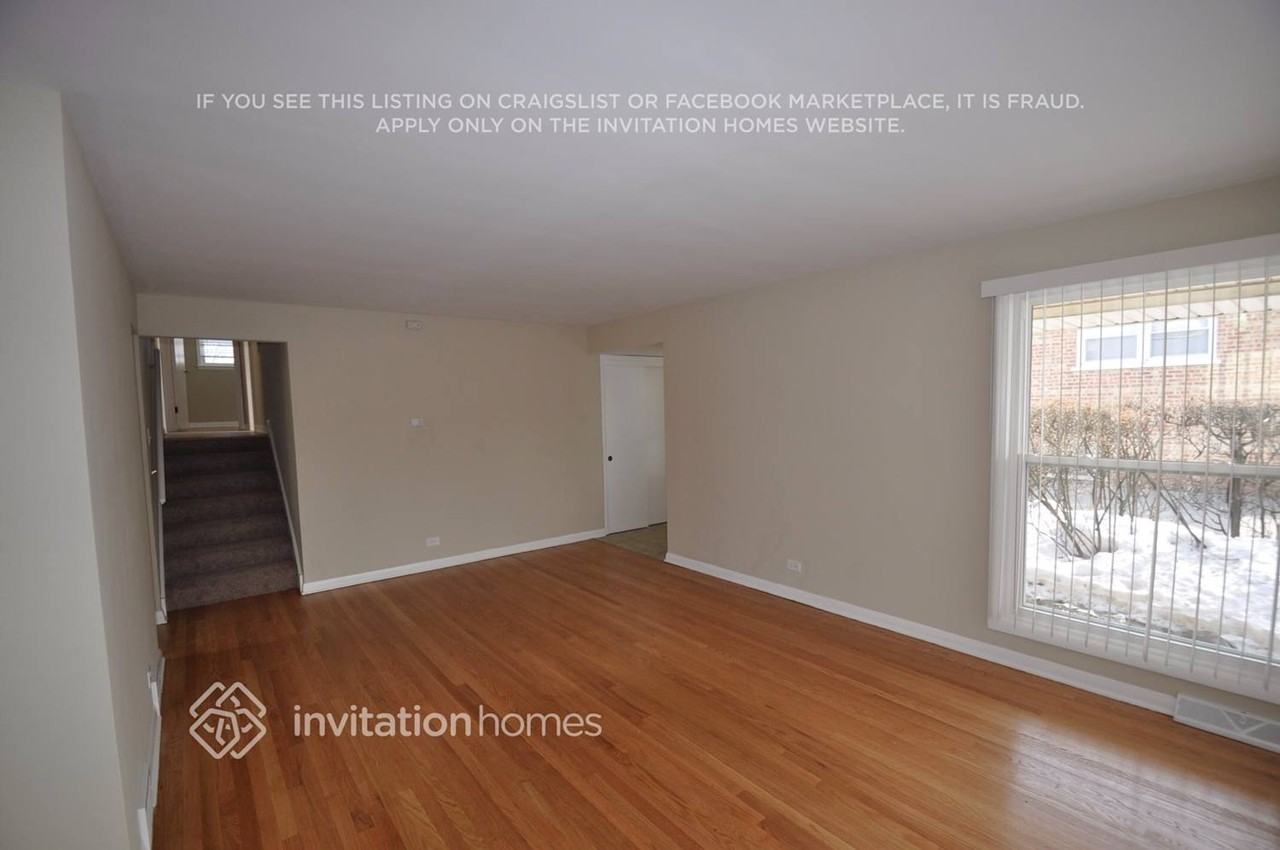 9225 Menard Ave - Photo 2 of 10