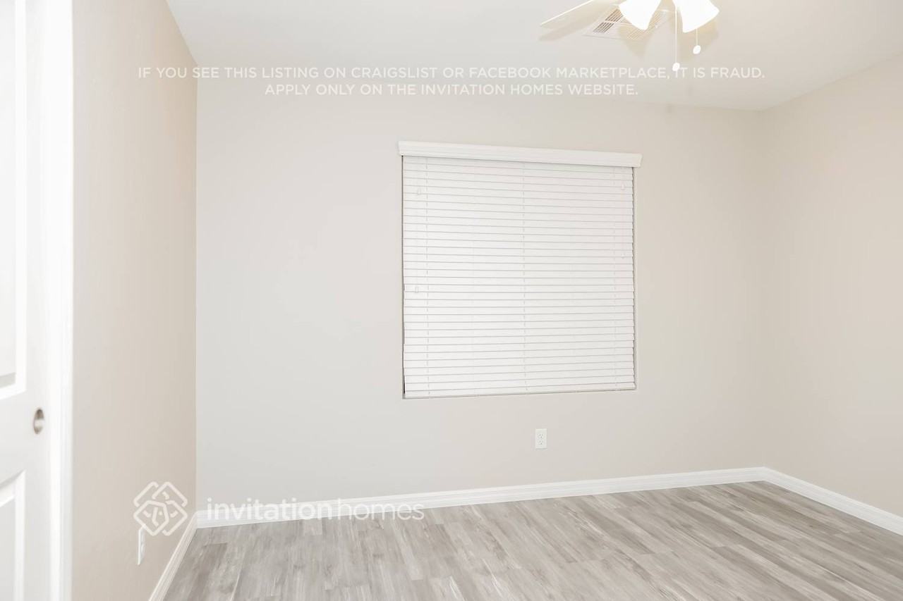 5130 Clatsop St - Photo 6 of 13