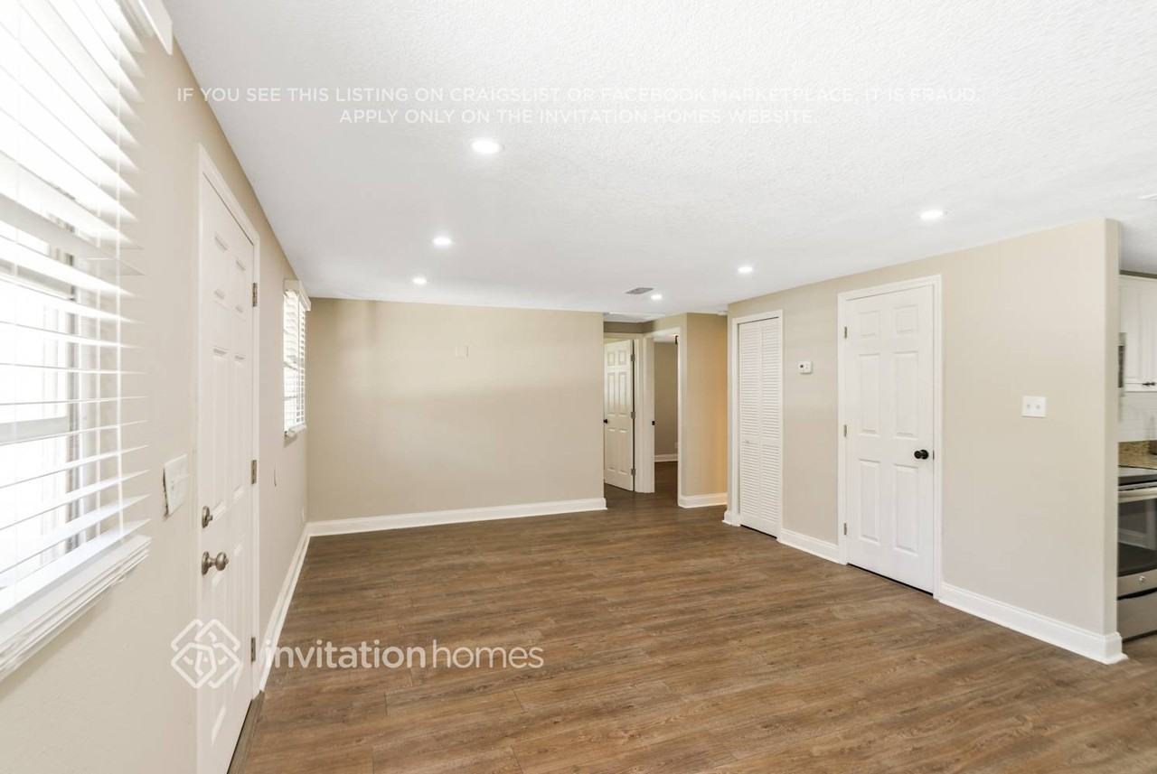 4010 Treasure Cir - Photo 7 of 26