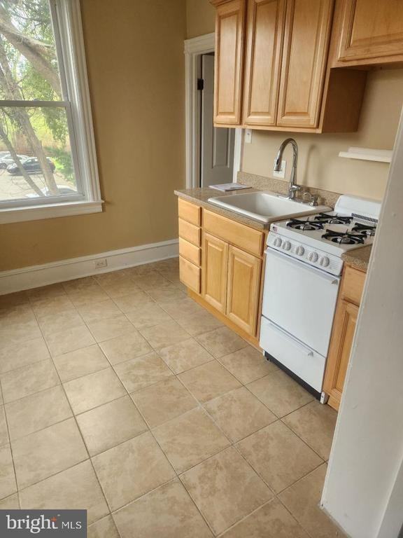 538 Church Rd - Photo 2 of 10