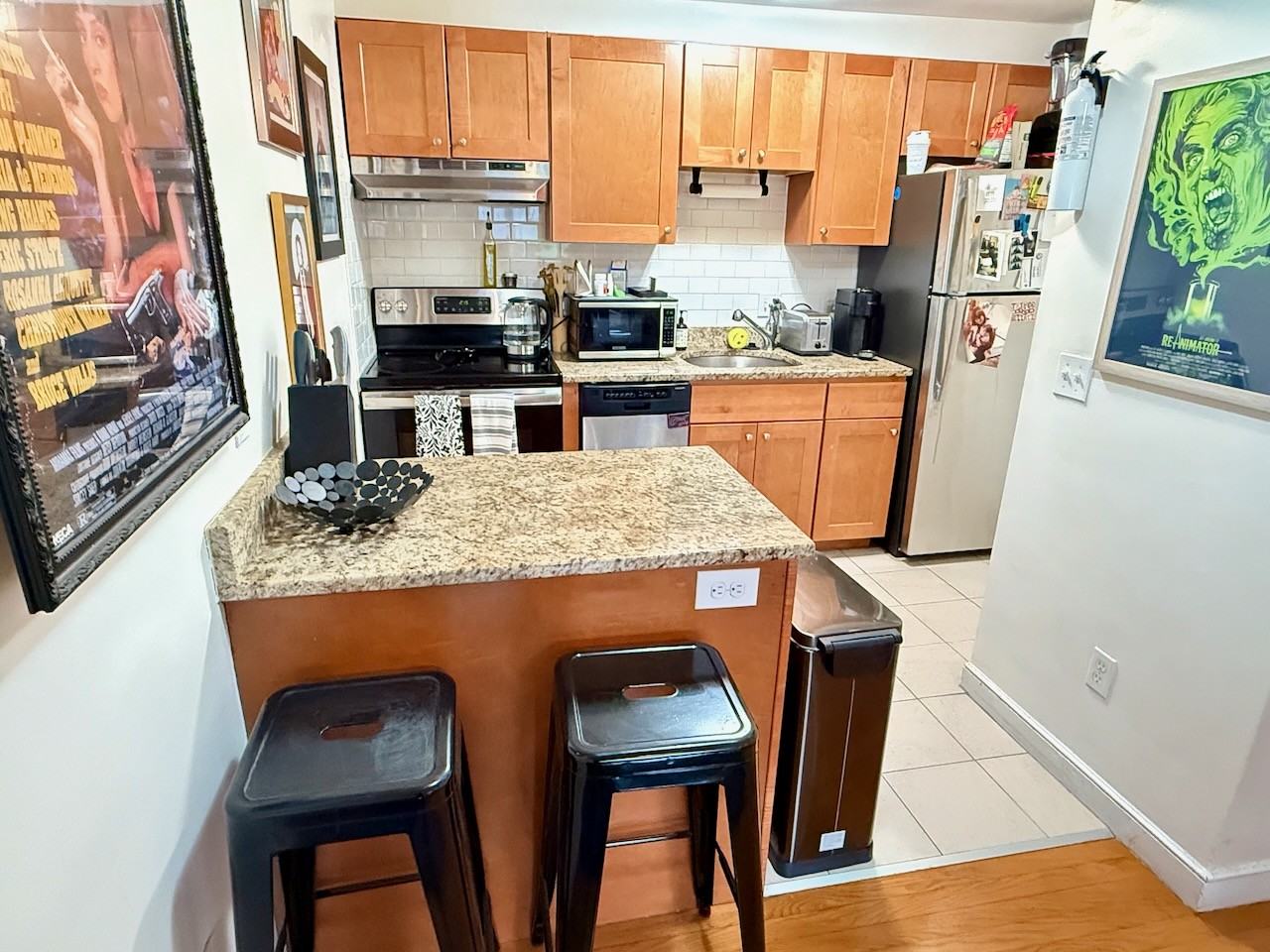 12 Commonwealth Ct #8 - Photo 4 of 20