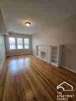 featured image of 3749 W Sunnyside Ave #3