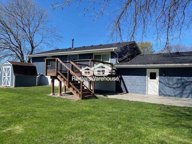 3600 Trenton Ln N - Photo 2 of 20